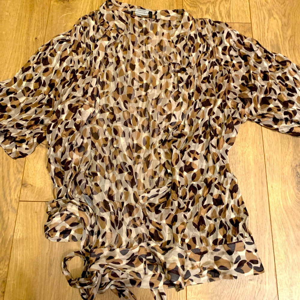 Bcbg silk leopard top